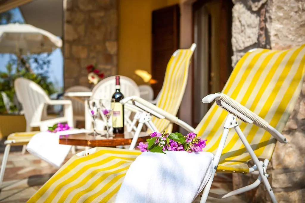 Taki Village Brenzone sul Garda 3*,