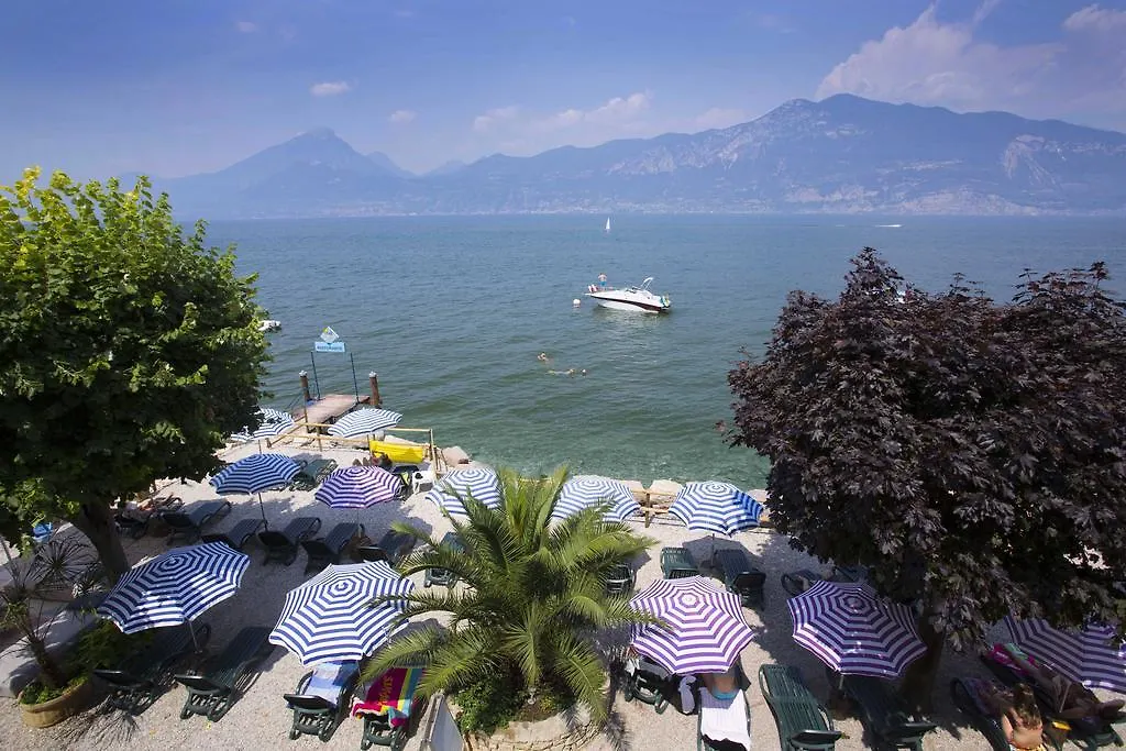 Taki Village Brenzone sul Garda 3*,  Italien